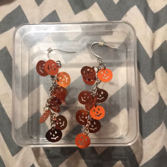 Pumpkin earrings - Picture 1 of 4